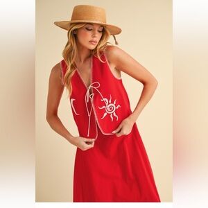 112. Cotton Sun and moon embroidered vest in red